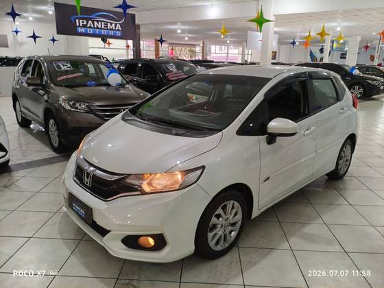 HONDA FIT 1.5 LX 16V FLEX 4P AUTOMÁTICO HONDA FIT 1.5 LX 16V FLEX 4P AUTOMÁTICO